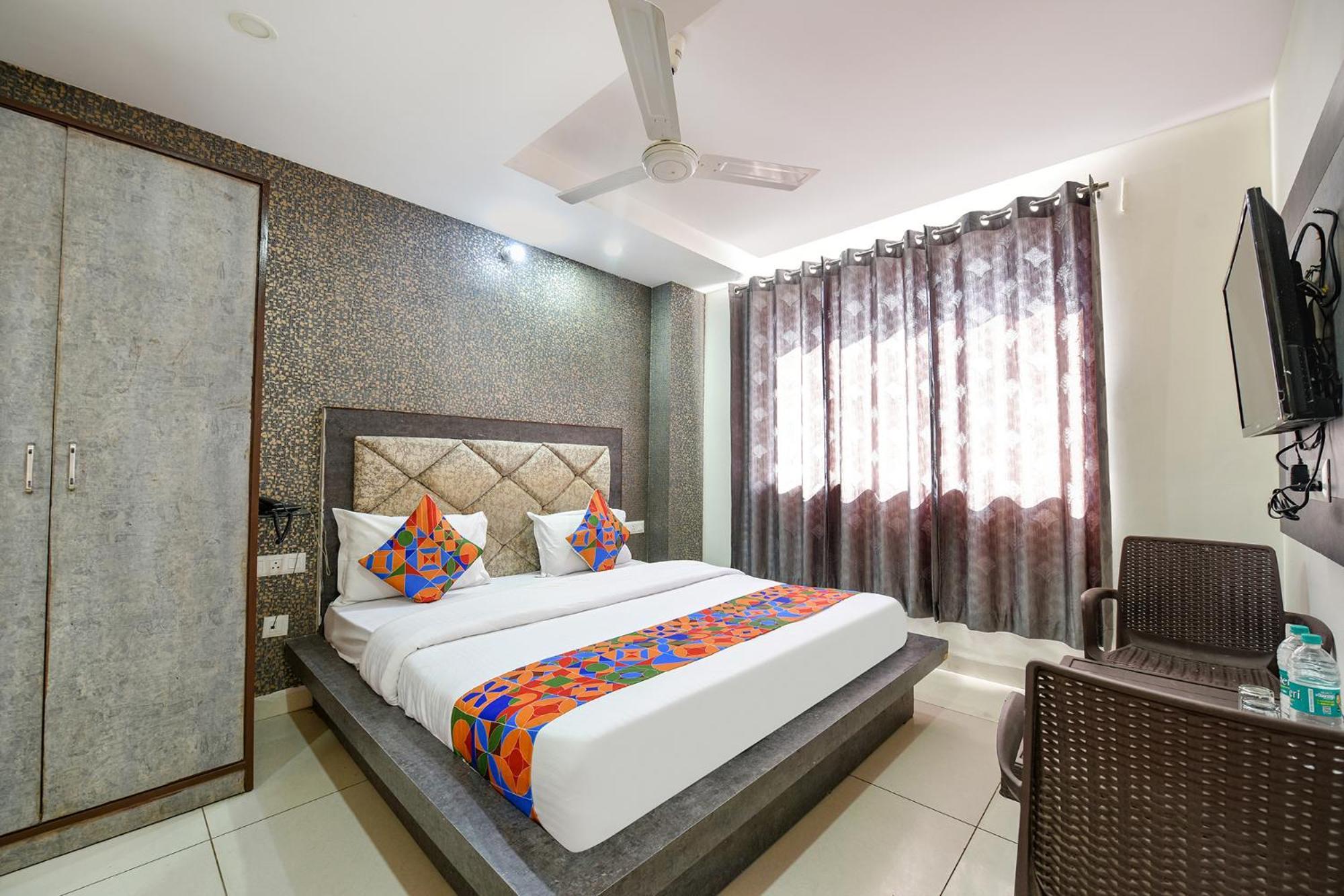 Fabhotel Green Valley Chandīgarh Exterior foto