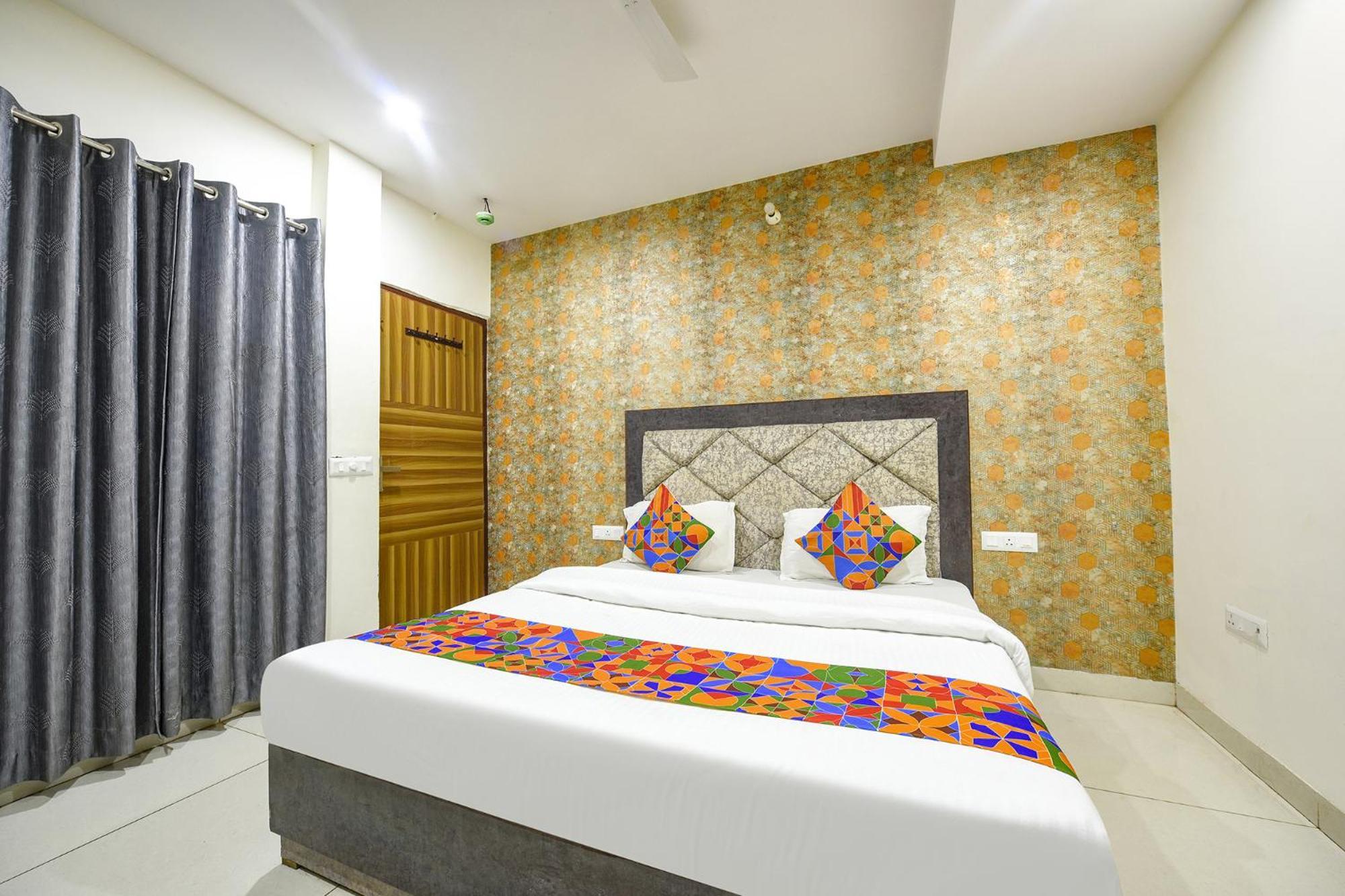 Fabhotel Green Valley Chandīgarh Exterior foto