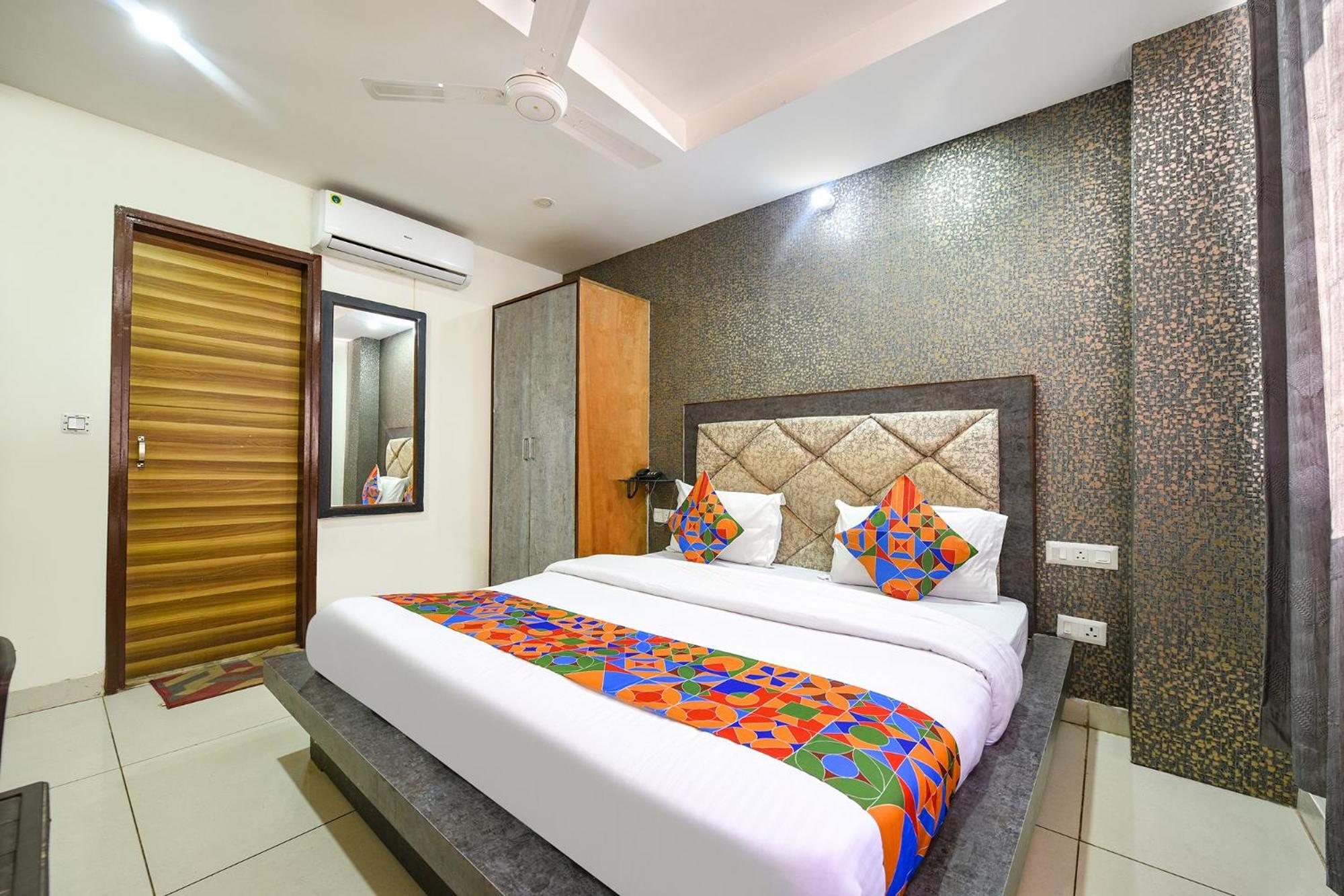 Fabhotel Green Valley Chandīgarh Exterior foto