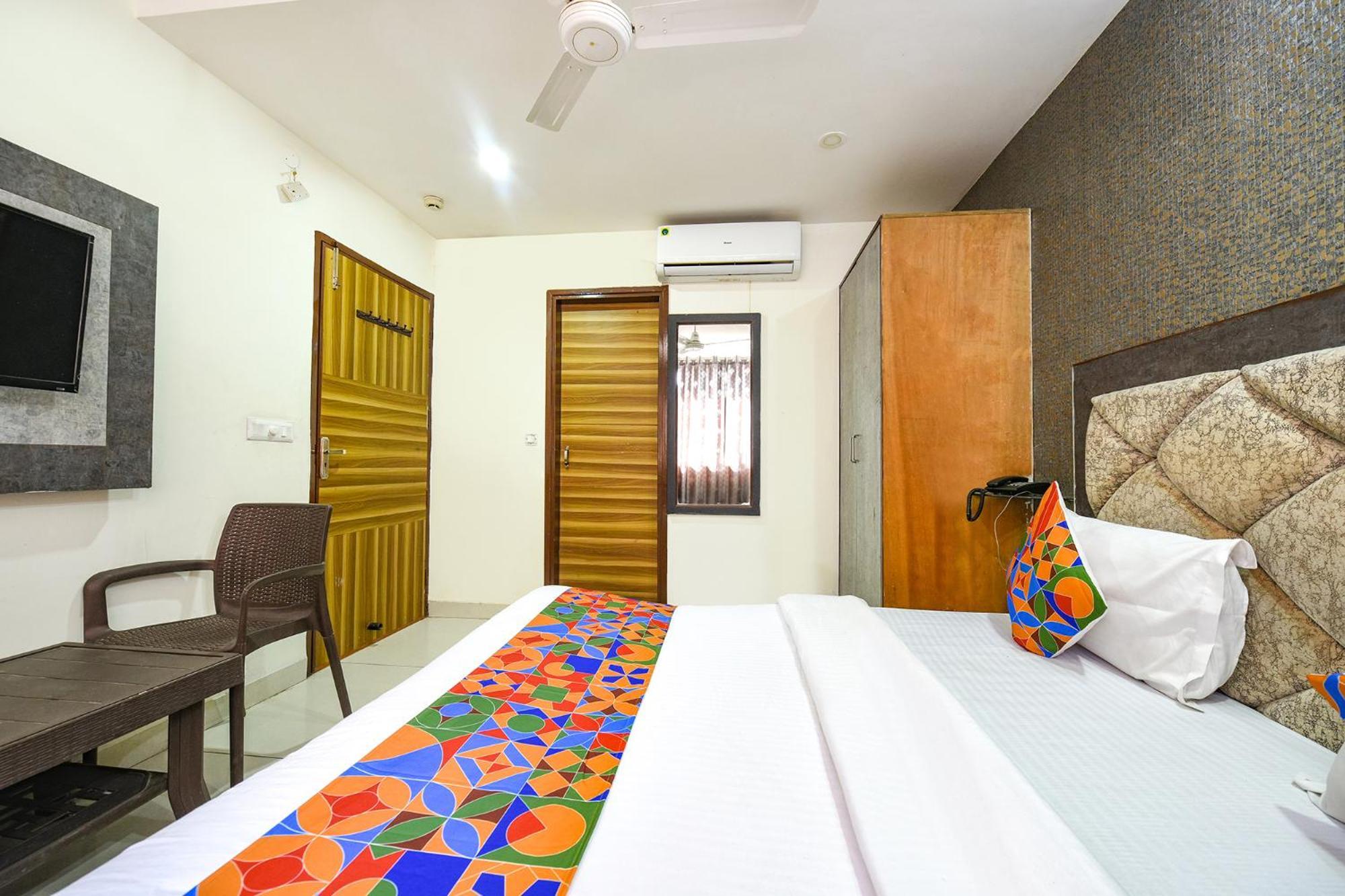 Fabhotel Green Valley Chandīgarh Exterior foto
